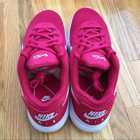 Nike Air Max Oketo Women’s Sneakers - Picture 4 of 6